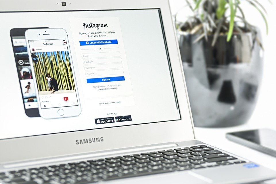 Instagram Analytics: The Crucial Metrics That You Need to Track Instagram Analytics: The Crucial Metrics That You Need to Track