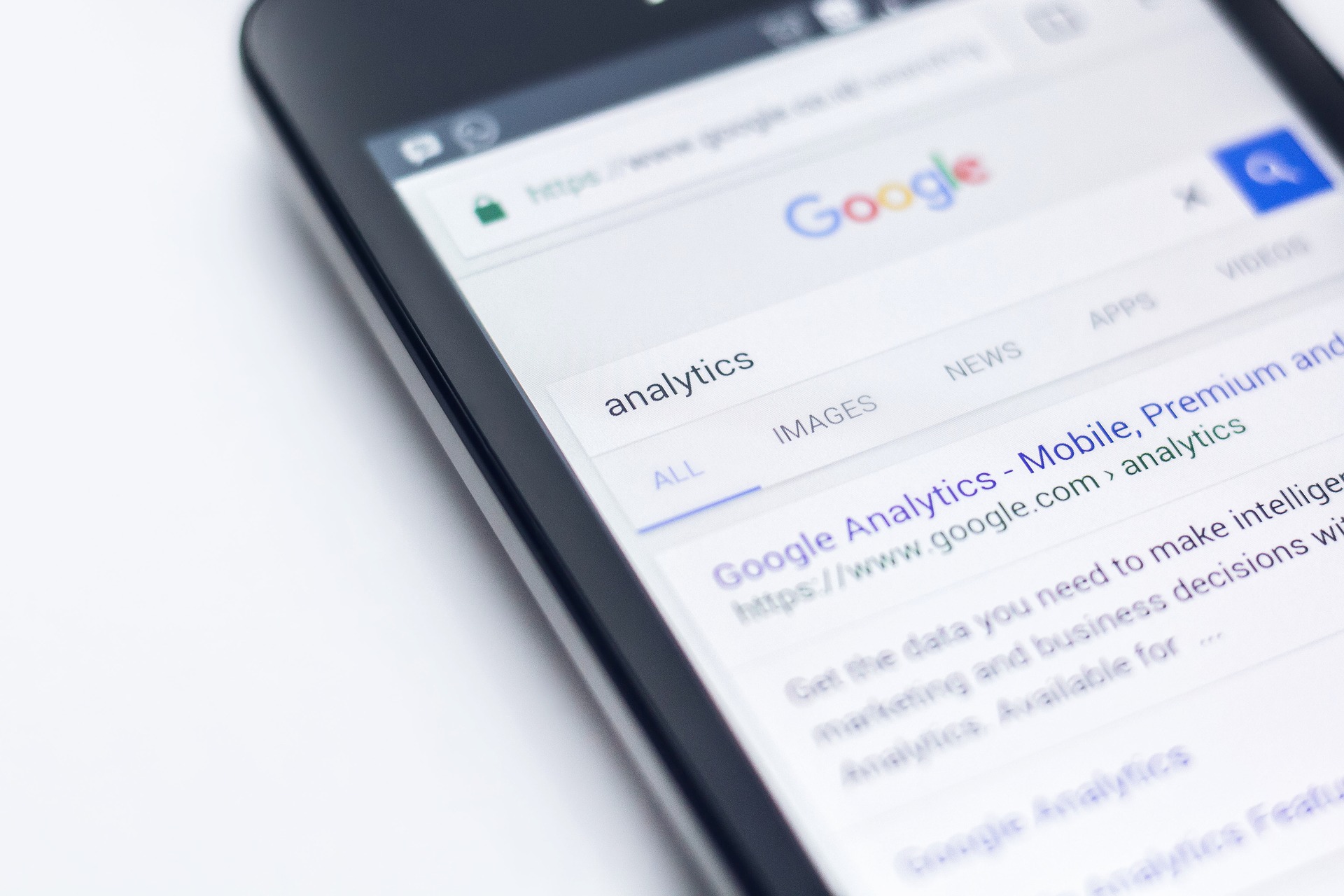 Mobile Marketing for Business in 2019 – SEO or SEM Mobile Marketing for Business in 2019 – SEO or SEM